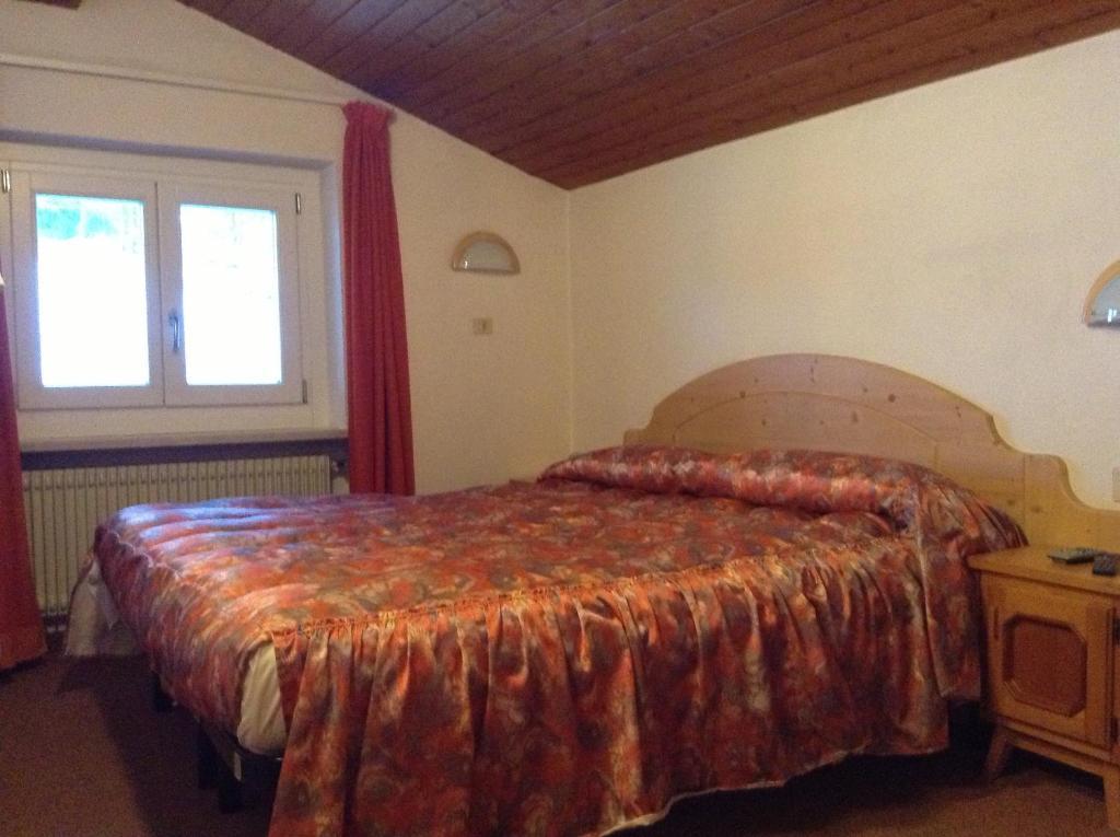 Garni Villa Cecilia Mazzin Bilik gambar